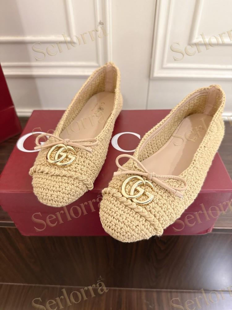 GUCCI GG CRYSTAL CANVAS BOW CAP TOE BALLET FLATS