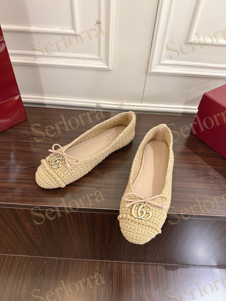GUCCI GG CRYSTAL CANVAS BOW CAP TOE BALLET FLATS