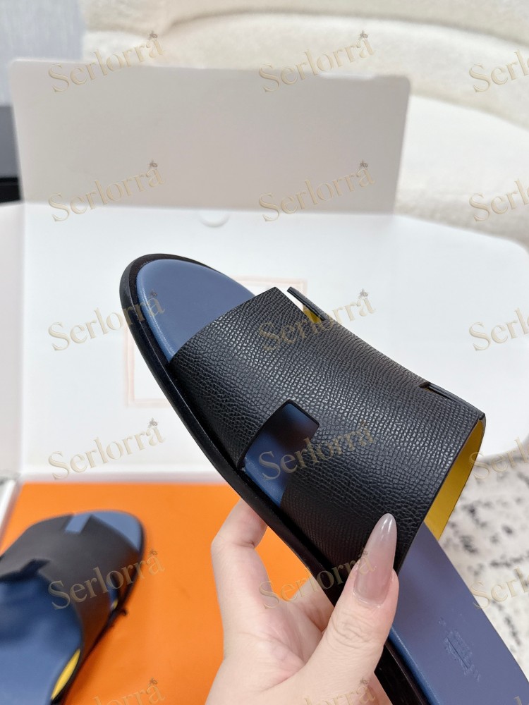 HERMÈS IZMIR MEN'S SLIDE SANDAL