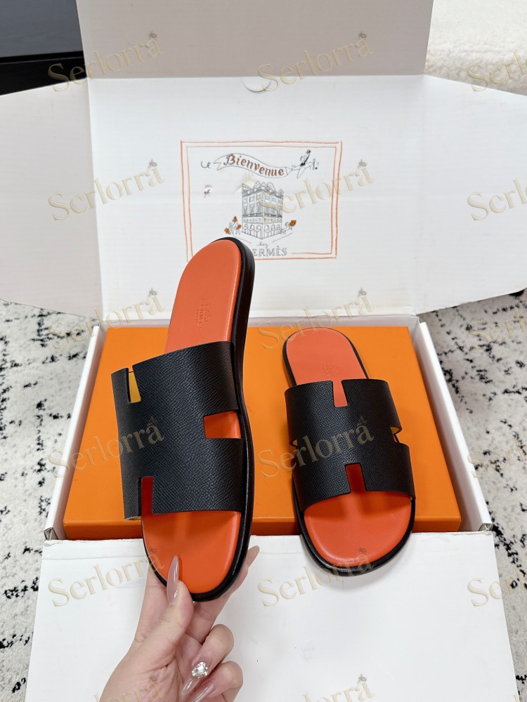 HERMÈS IZMIR MEN'S SLIDE SANDAL