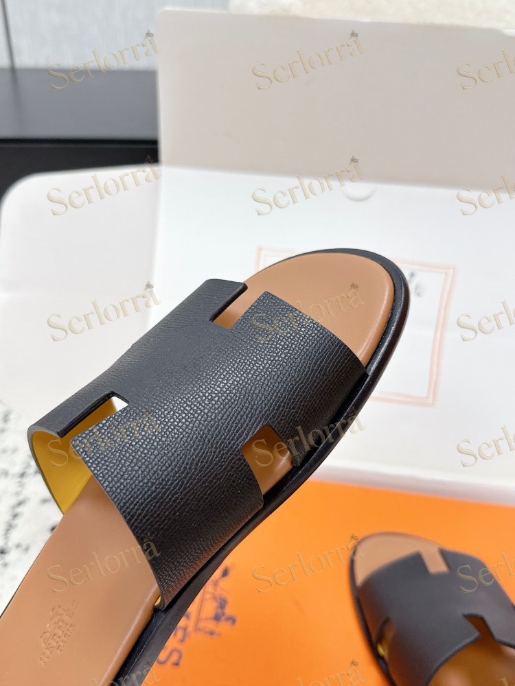 HERMÈS IZMIR MEN'S SLIDE SANDAL