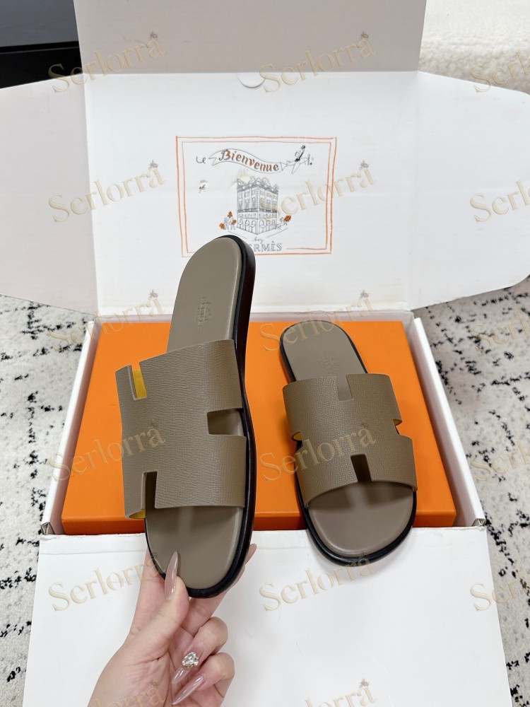 HERMÈS IZMIR MEN'S SLIDE SANDAL