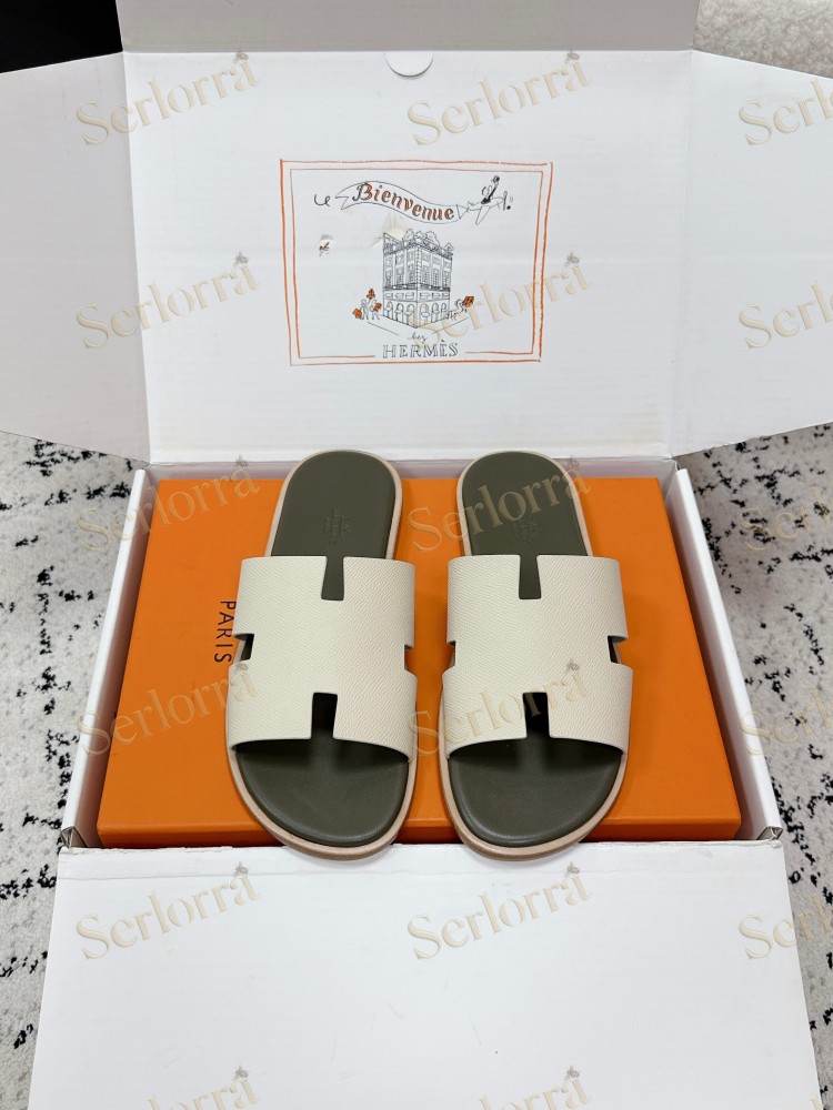 HERMÈS IZMIR MEN'S SLIDE SANDAL