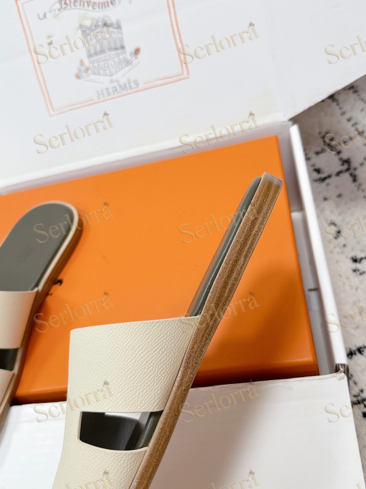 HERMÈS IZMIR MEN'S SLIDE SANDAL