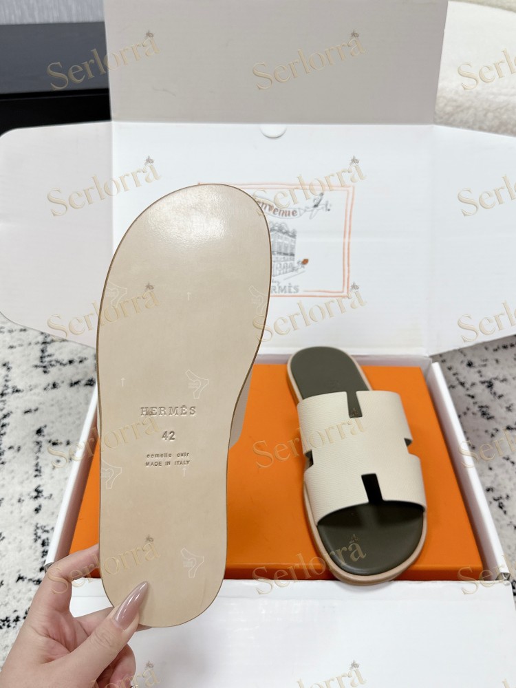 HERMÈS IZMIR MEN'S SLIDE SANDAL
