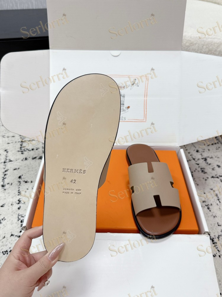 HERMÈS IZMIR MEN'S SLIDE SANDAL