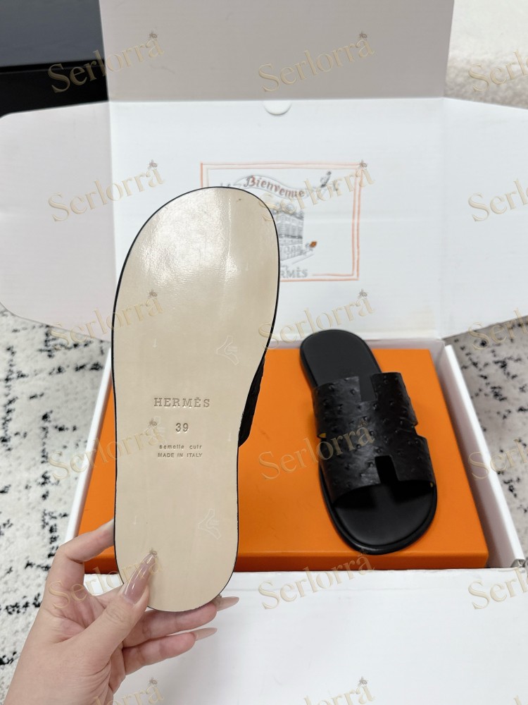 HERMÈS IZMIR MEN'S SLIDE SANDAL