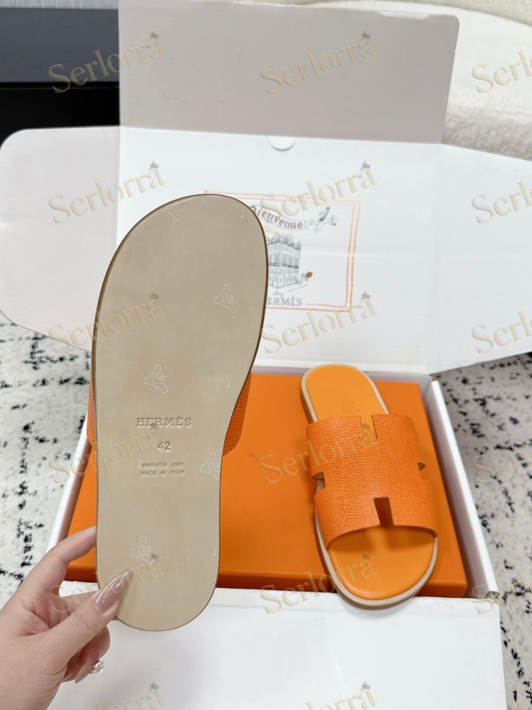 HERMÈS BLACK LIZARD-EMBOSSED LEATHER IZMIR MEN'S SLIDE SANDAL