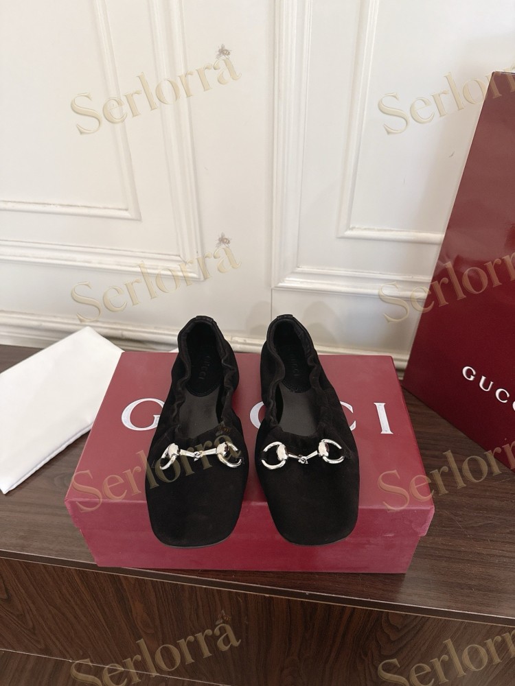 GUCCI HORSEBIT SUEDE RUCHED BALLET FLATS