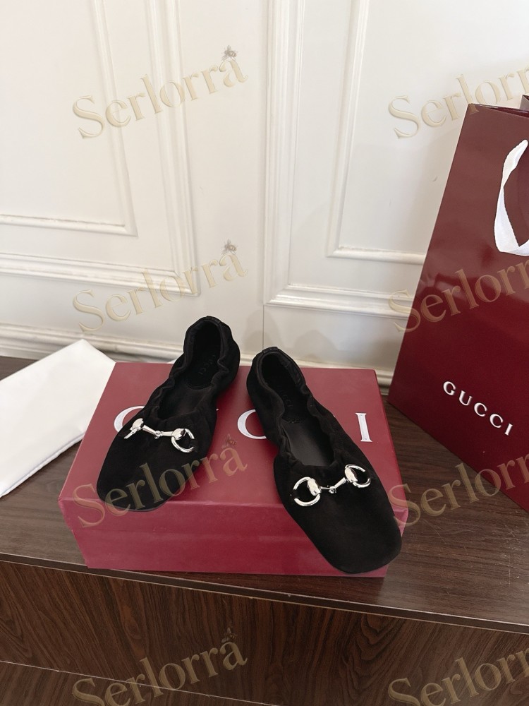 GUCCI HORSEBIT SUEDE RUCHED BALLET FLATS