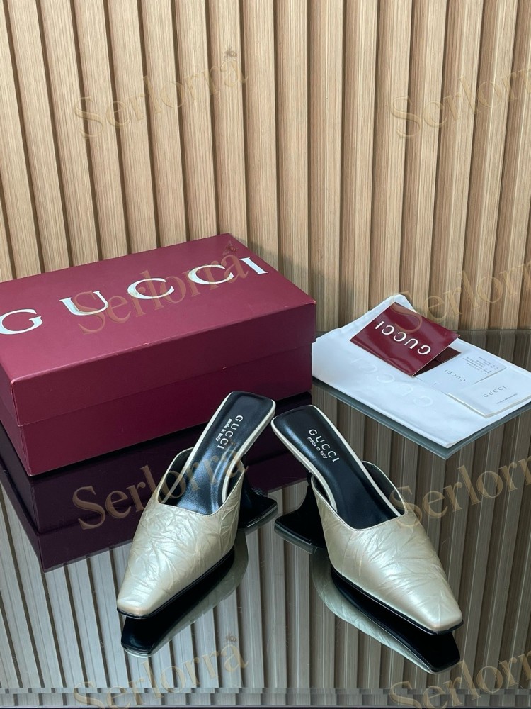 GUCCI LEATHER SQUARE TOE KITTEN HEEL MULES