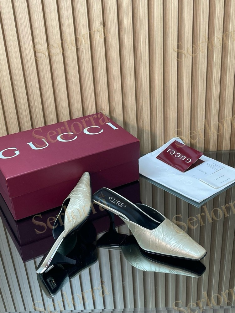 GUCCI LEATHER SQUARE TOE KITTEN HEEL MULES
