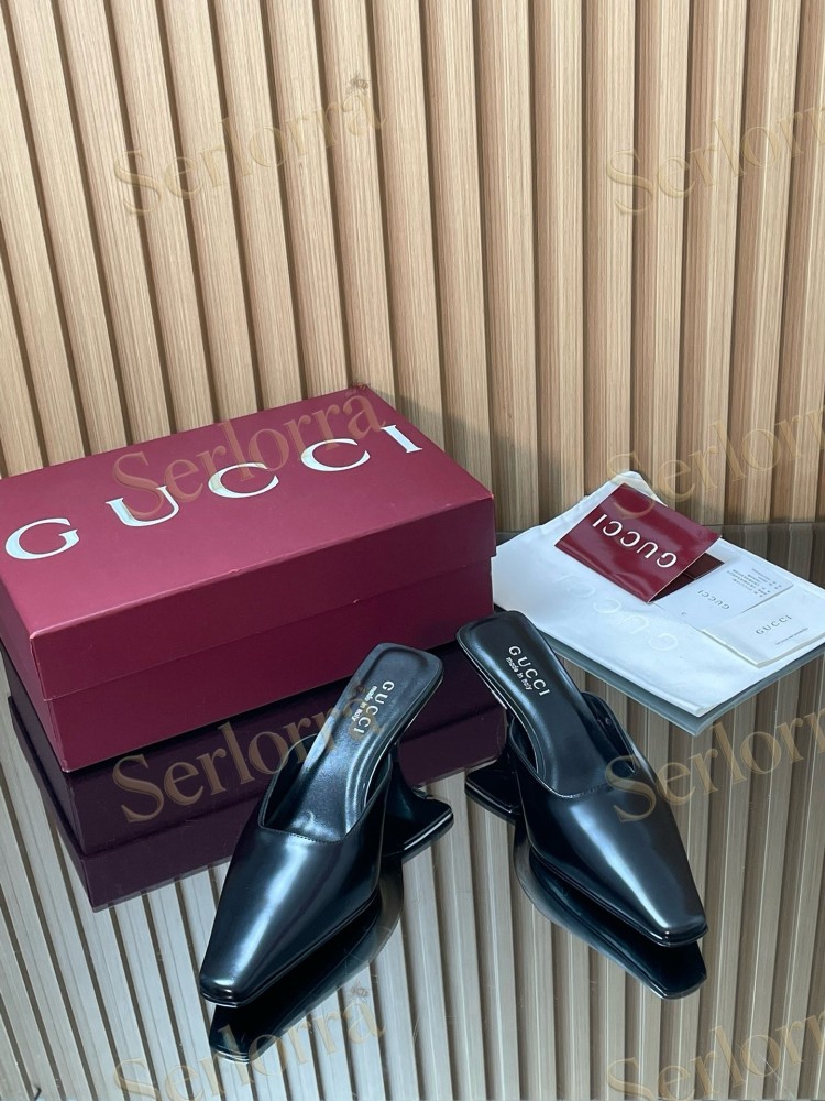 GUCCI LEATHER SQUARE TOE KITTEN HEEL MULES