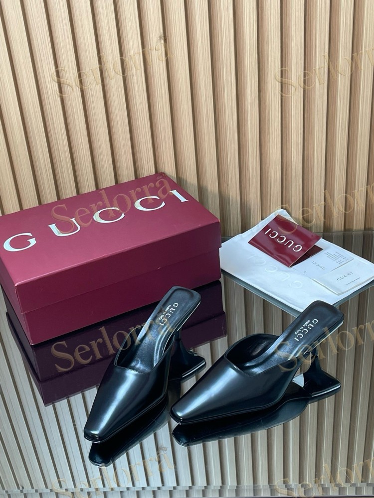 GUCCI LEATHER SQUARE TOE KITTEN HEEL MULES