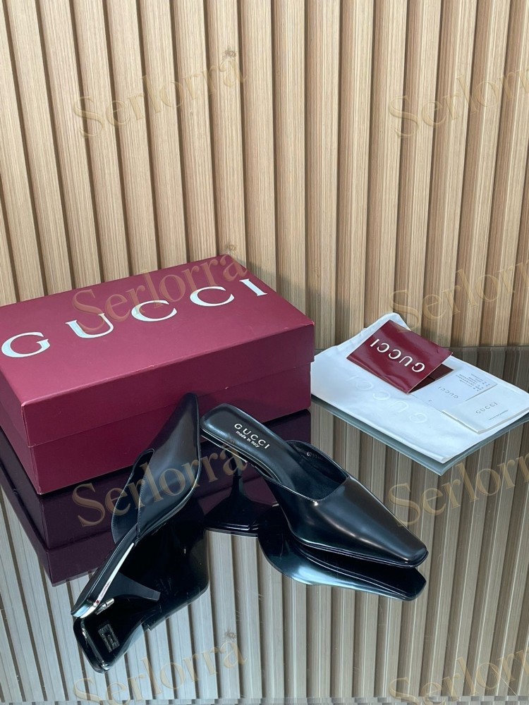 GUCCI LEATHER SQUARE TOE KITTEN HEEL MULES