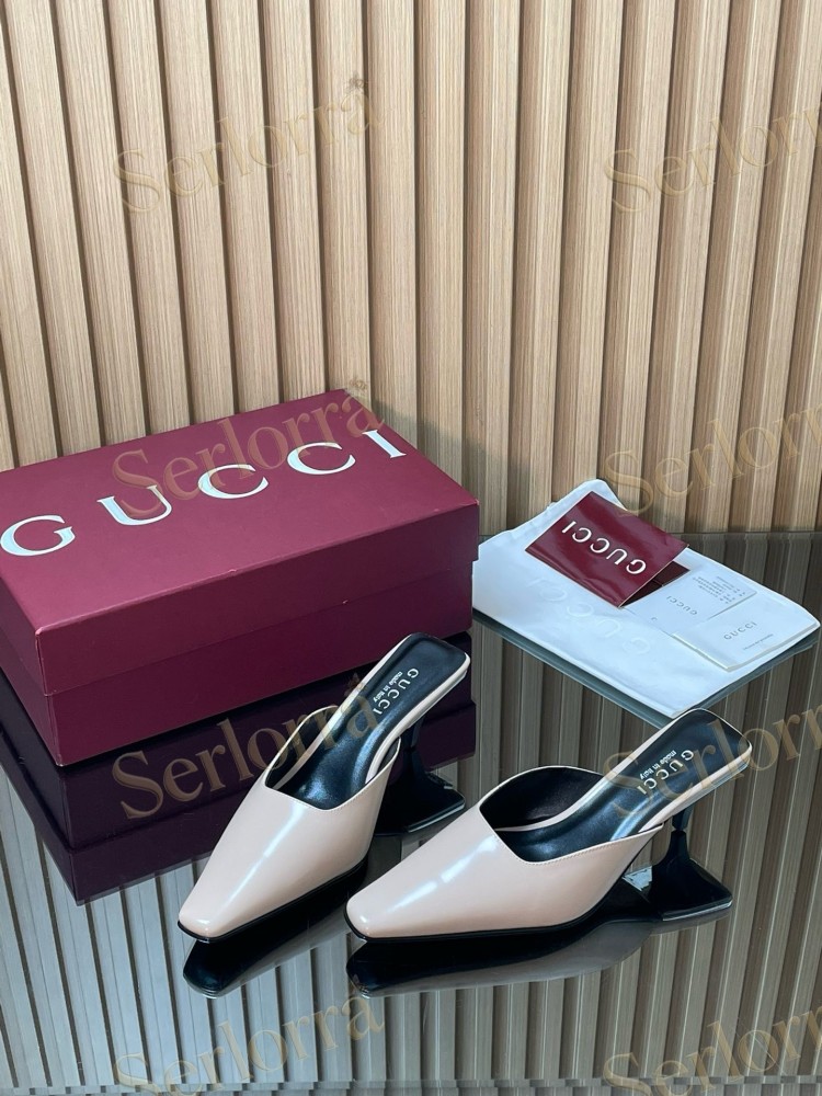 GUCCI LEATHER SQUARE TOE KITTEN HEEL MULES