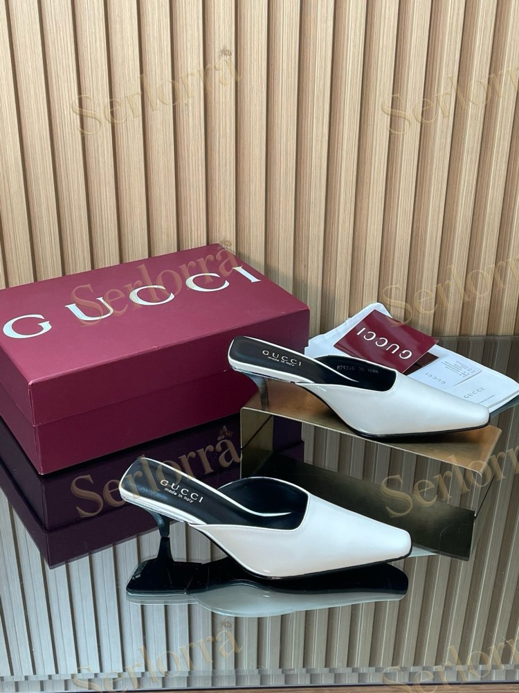 GUCCI LEATHER SQUARE TOE KITTEN HEEL MULES