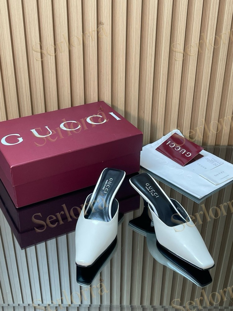 GUCCI LEATHER SQUARE TOE KITTEN HEEL MULES
