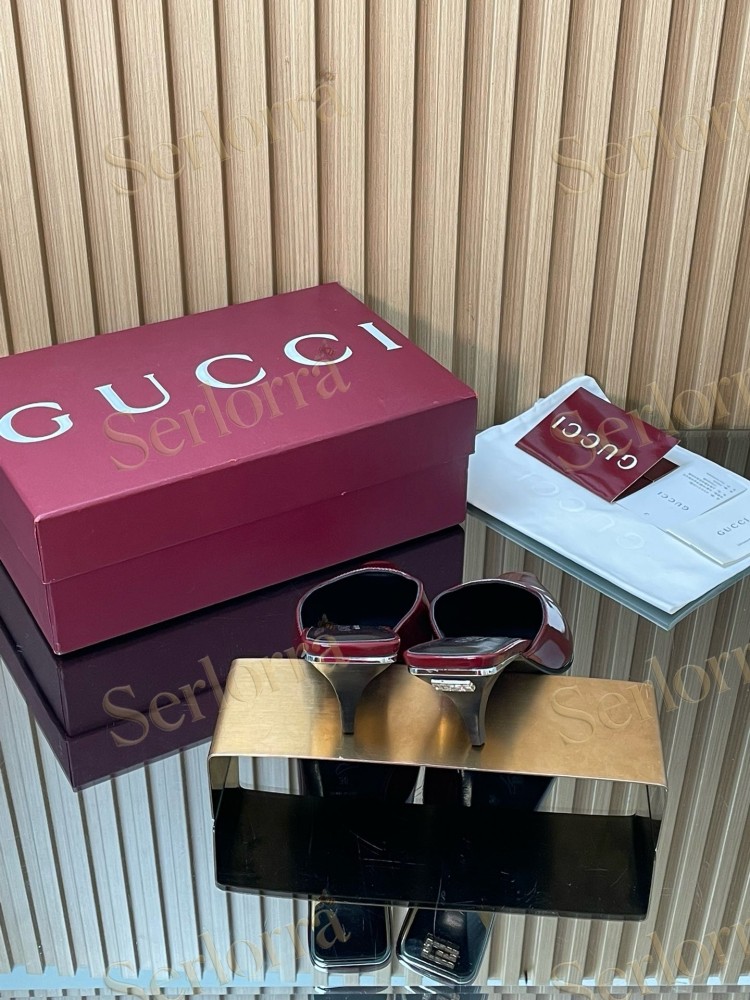 GUCCI LEATHER SQUARE TOE KITTEN HEEL MULES