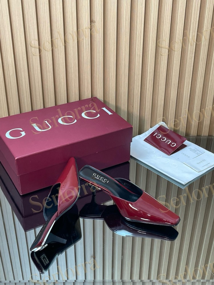 GUCCI LEATHER SQUARE TOE KITTEN HEEL MULES