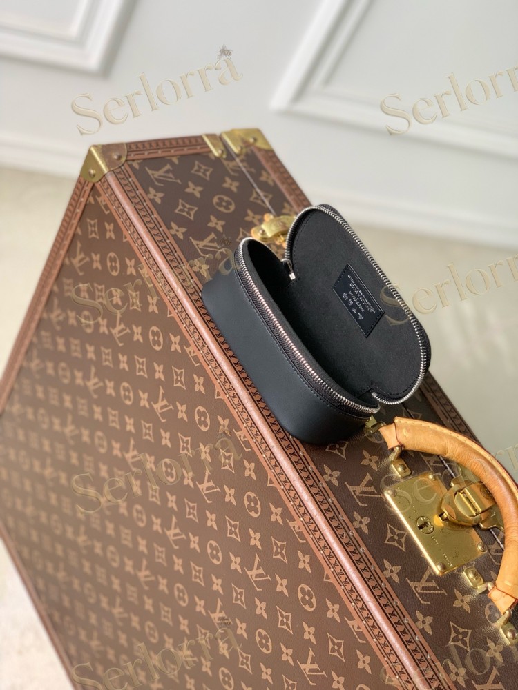 LOUIS VUITTON ETUI À LUNETTES GM GLASSES CASE