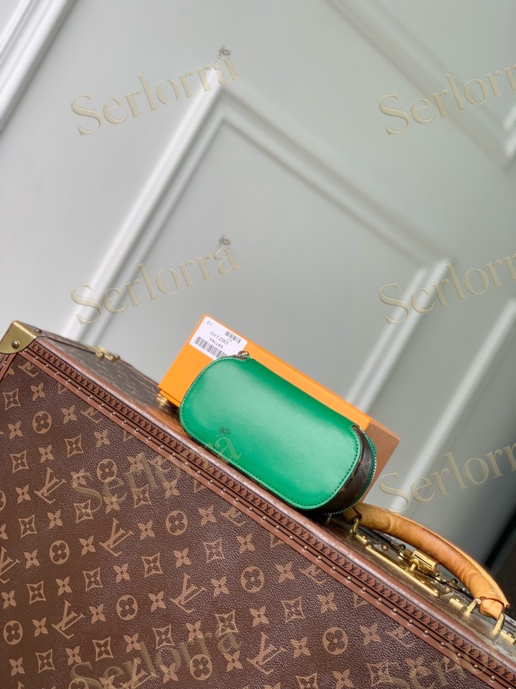 LOUIS VUITTON ETUI À LUNETTES GM GLASSES CASE