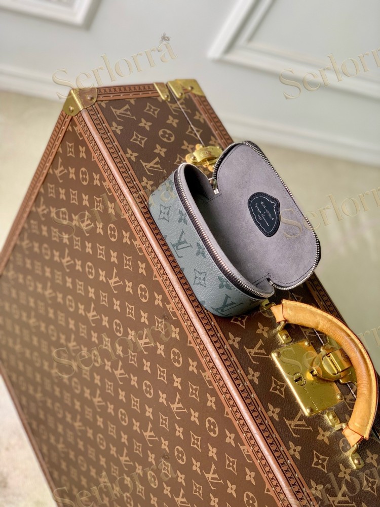 LOUIS VUITTON ETUI À LUNETTES GM GLASSES CASE