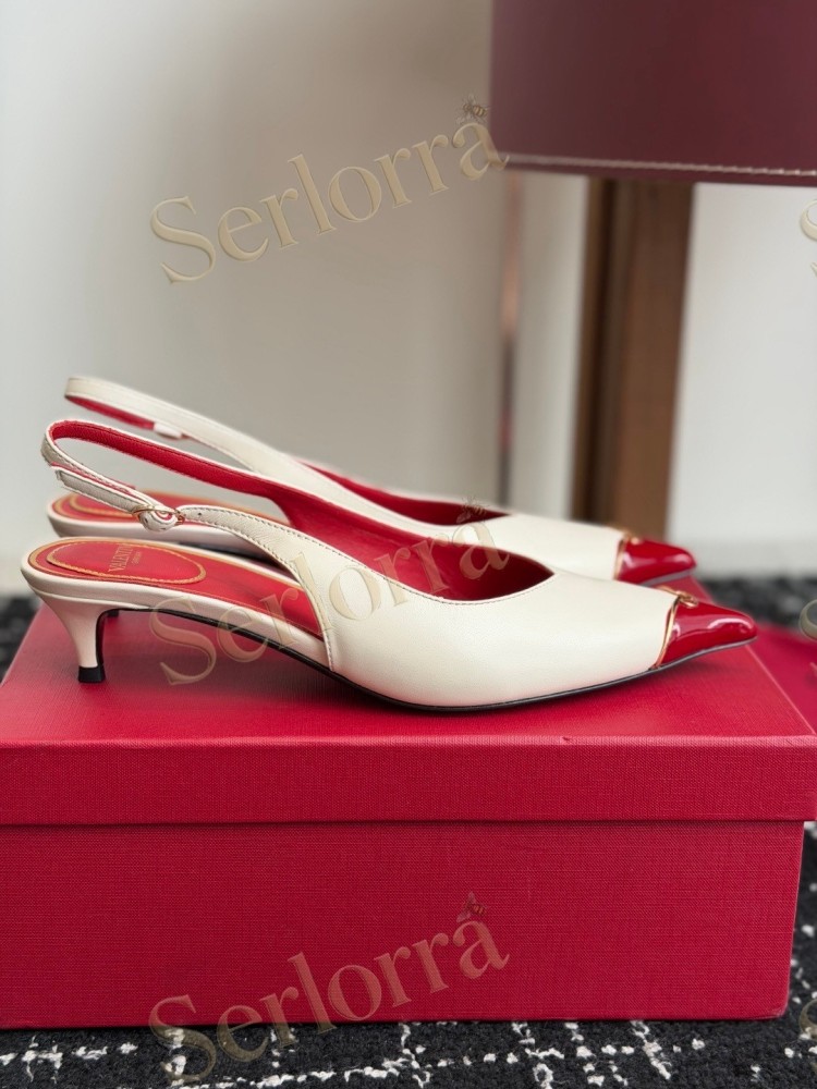 VALENTINO GARAVANI NUDE LEATHER RED LINING METAL LOGO POINTED-TOE KITTEN HEEL SLINGBACK PUMPS