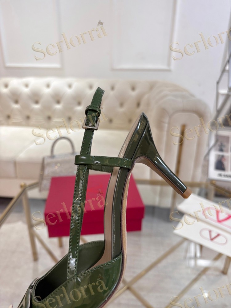 VALENTINO GARAVANI VLOGO SIGNATURE PATENT‑LEATHER SLINGBACK PUMPS 80MM