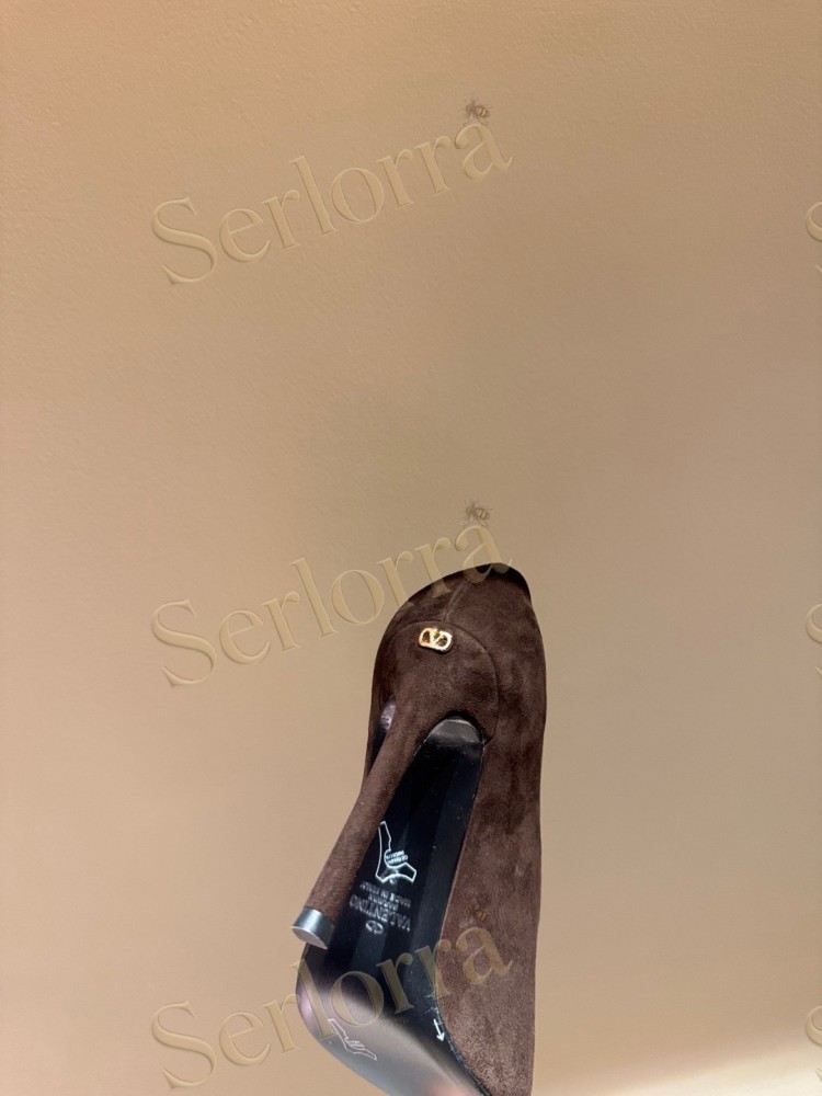 VALENTINO GARAVANI VLOGO SIGNATURE PATENT‑LEATHER SLINGBACK PUMPS 80MM