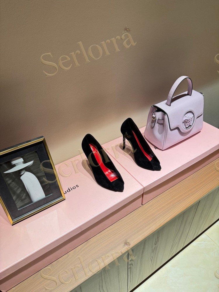 VALENTINO GARAVANI VLOGO SIGNATURE PATENT‑LEATHER SLINGBACK PUMPS 80MM