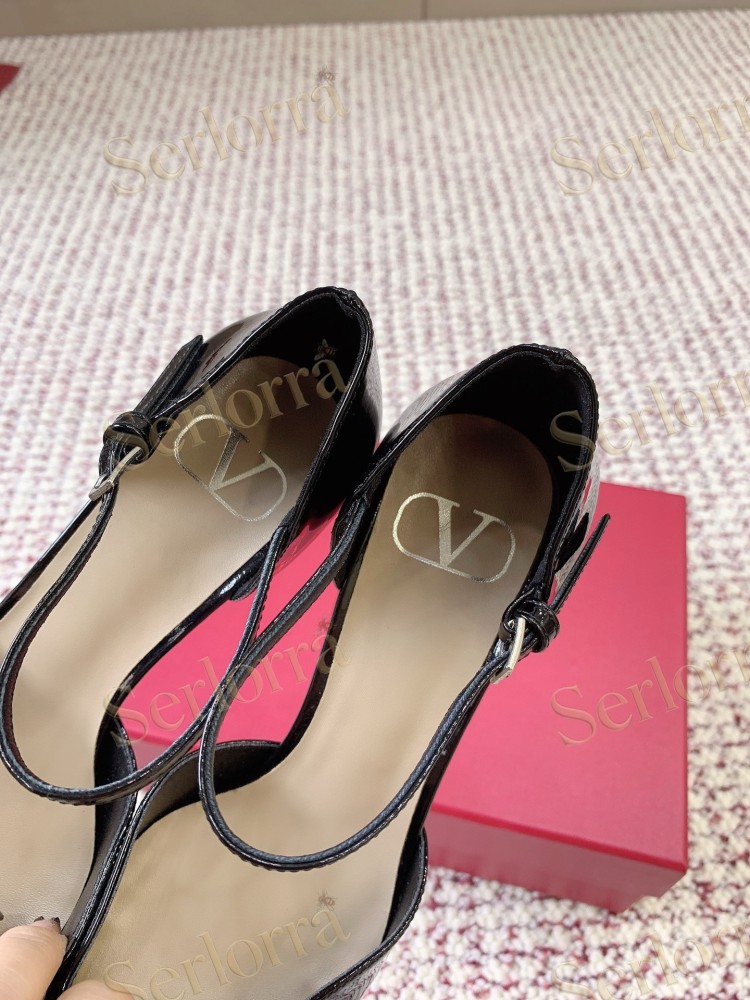 VALENTINO GARAVANI BLACK PATENT LEATHER VLOGO POINTED‑TOE ANKLE‑STRAP STILETTO PUMPS