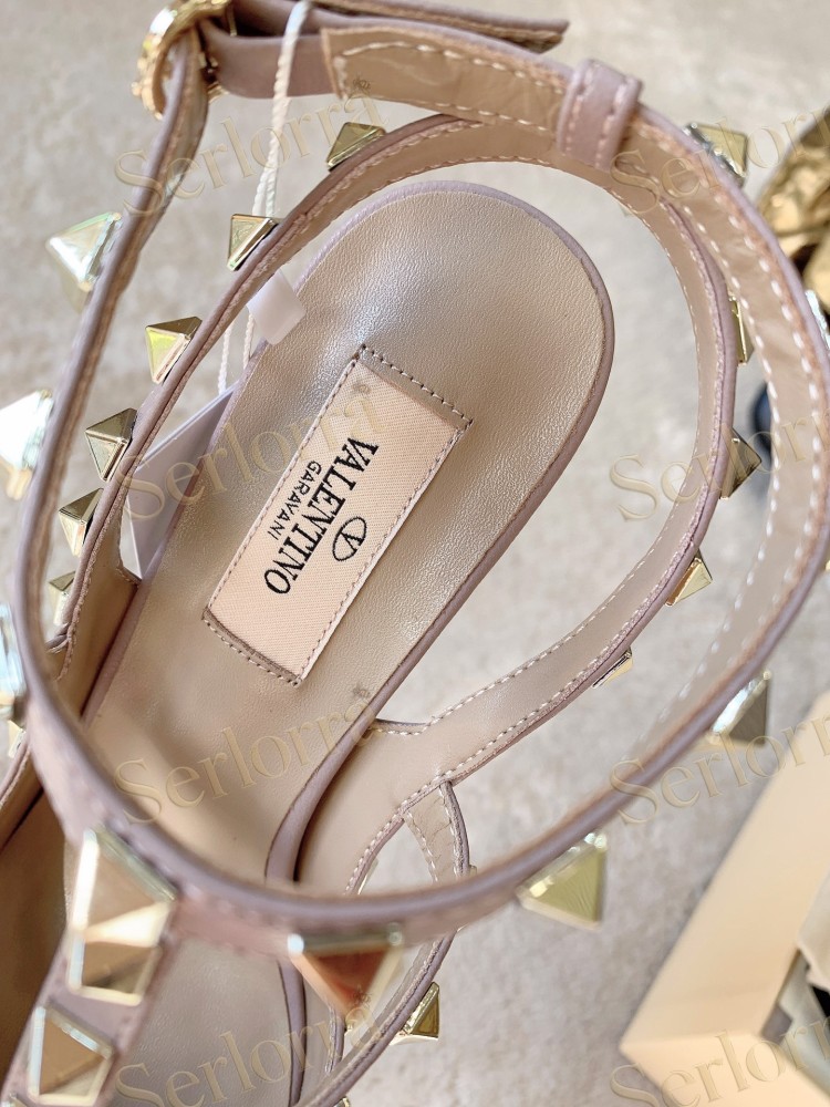 VALENTINO GARAVANI ROCKSTUD ANKLE STRAP POINTED‑TOE HIGH‑HEEL SANDALS