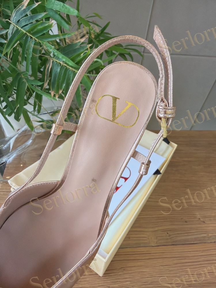 VALENTINO GARAVANI VLOGO SIGNATURE PATENT‑LEATHER SLINGBACK PUMPS
