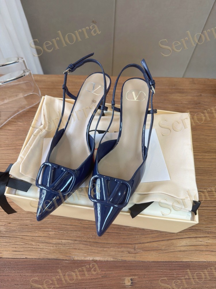 VALENTINO GARAVANI VLOGO SIGNATURE PATENT‑LEATHER SLINGBACK PUMPS