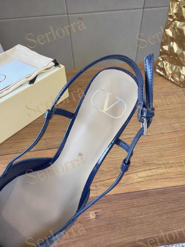 VALENTINO GARAVANI VLOGO SIGNATURE PATENT‑LEATHER SLINGBACK PUMPS