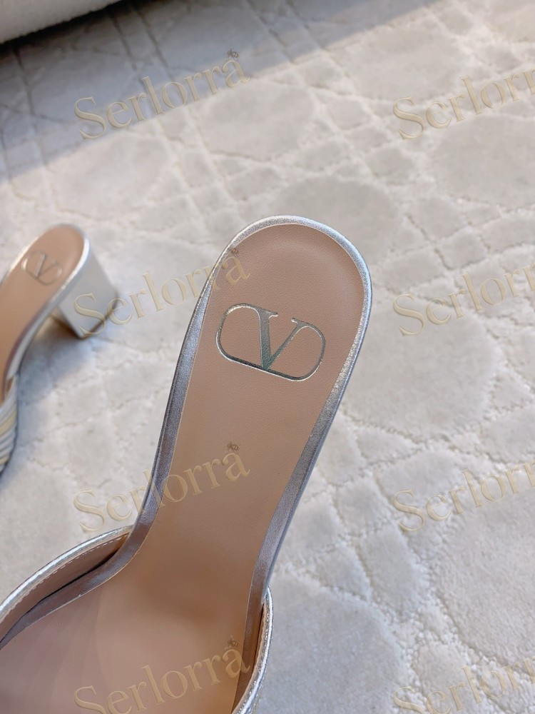 VALENTINO  PLEATED METALLIC LEATHER V‑LOGO BLOCK‑HEEL MULE SLIDES