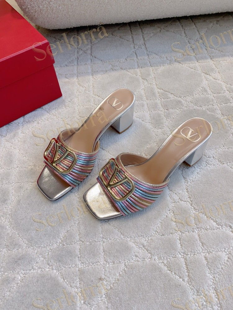 VALENTINO  PLEATED METALLIC LEATHER V‑LOGO BLOCK‑HEEL MULE SLIDES