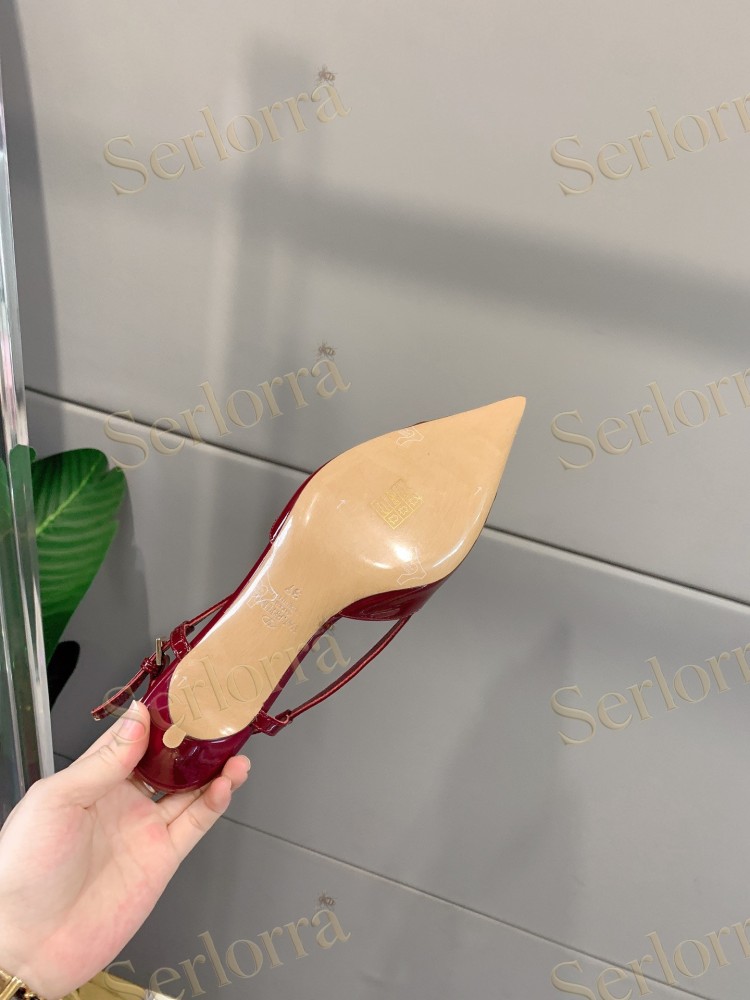 VALENTINO GARAVANI VLOGO SIGNATURE IVORY PATENT LEATHER SLINGBACK KITTEN‑HEEL PUMPS