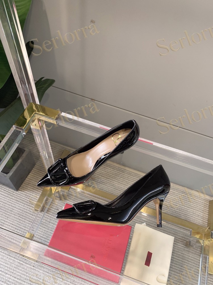 VALENTINO GARAVANI VLOGO SIGNATURE PATENT LEATHER POINTED‑TOE PUMPS