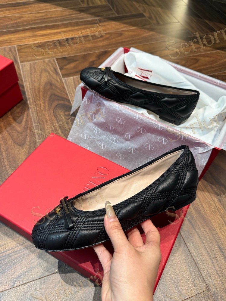 VALENTINO QUILTIE 67 LAMBSKIN BALLERINA FLATS