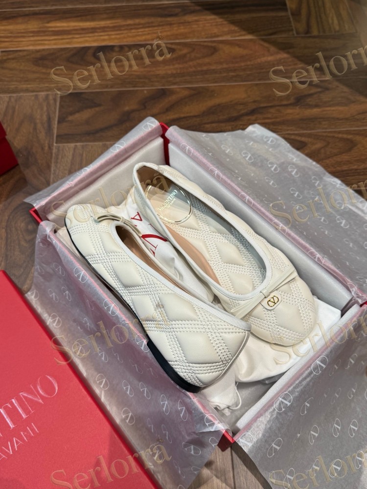 VALENTINO QUILTIE 67 LAMBSKIN BALLERINA FLATS