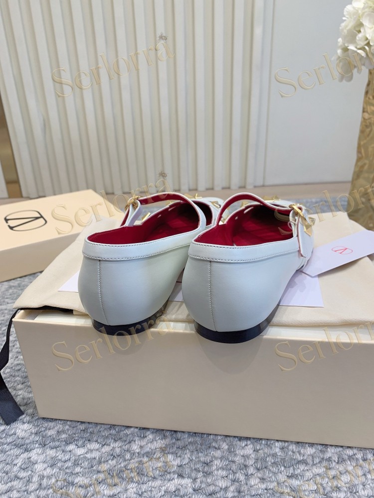 VALENTINO GARAVANI LEATHER ROMAN STUD CUT‑OUT MARY JANE FLATS