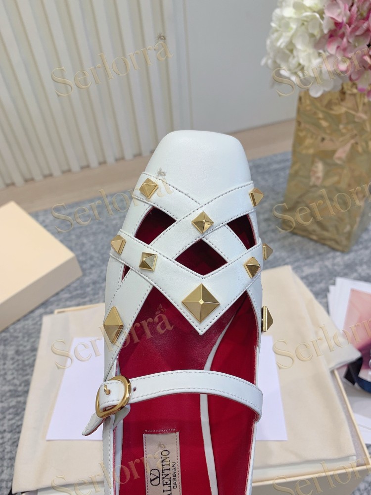 VALENTINO GARAVANI LEATHER ROMAN STUD CUT‑OUT MARY JANE FLATS