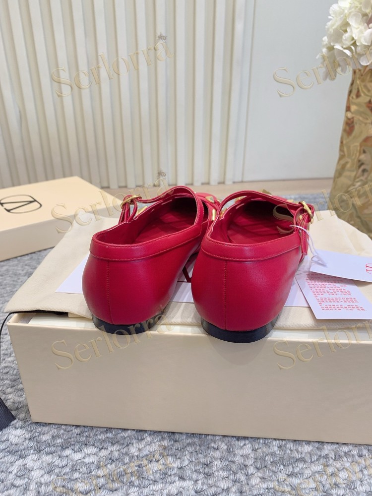 VALENTINO GARAVANI LEATHER ROMAN STUD CUT‑OUT MARY JANE FLATS