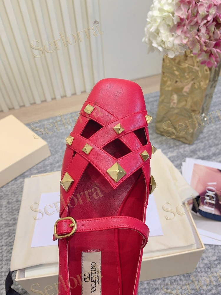 VALENTINO GARAVANI LEATHER ROMAN STUD CUT‑OUT MARY JANE FLATS