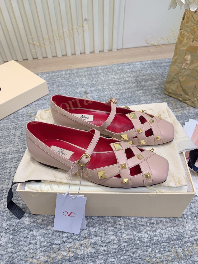 VALENTINO GARAVANI LEATHER ROMAN STUD CUT‑OUT MARY JANE FLATS