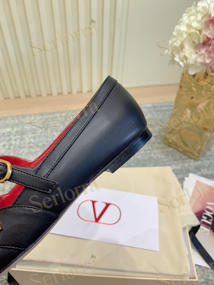 VALENTINO GARAVANI LEATHER ROMAN STUD CUT‑OUT MARY JANE FLATS