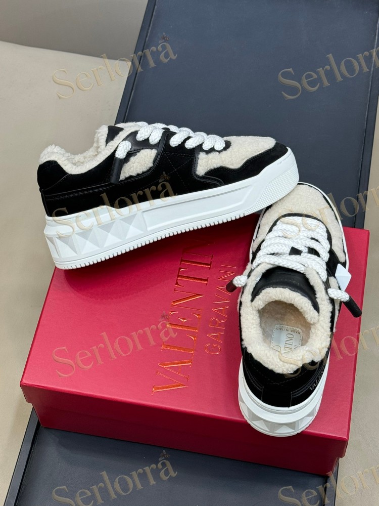 VALENTINO GARAVANI ONE STUD XL LEATHER AND SHEARLING PLATFORM SNEAKERS