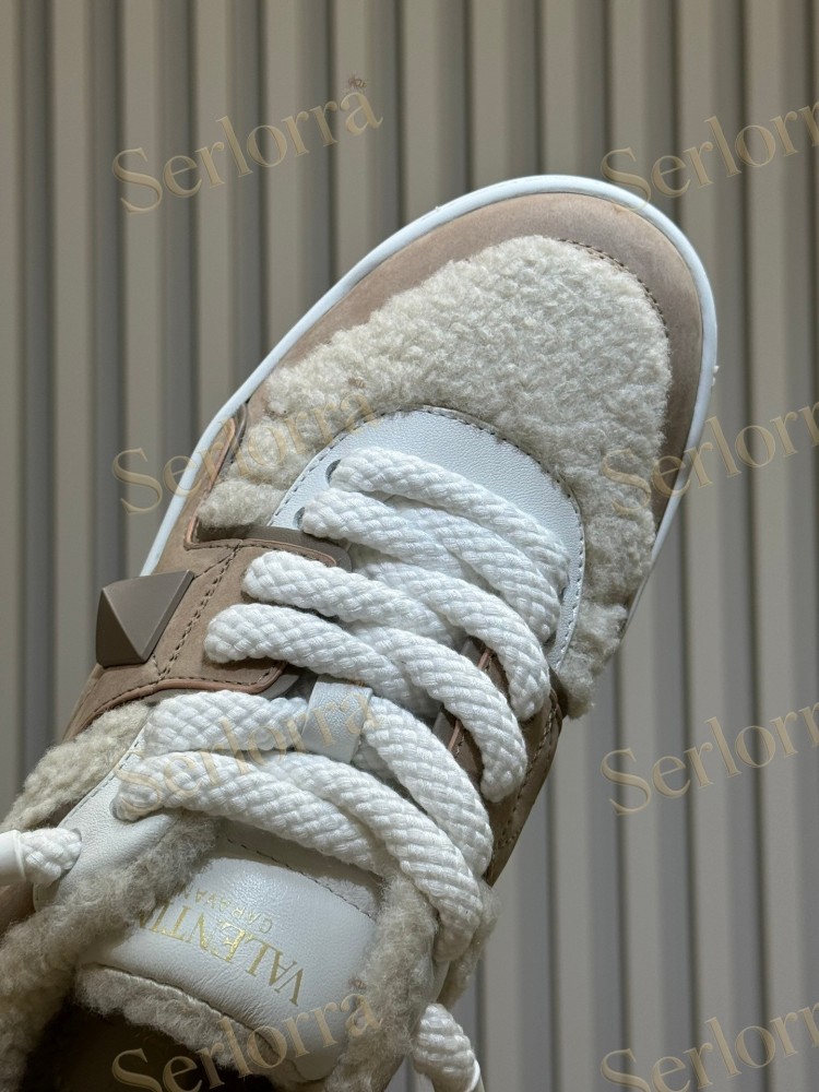 VALENTINO GARAVANI ONE STUD XL LEATHER AND SHEARLING PLATFORM SNEAKERS